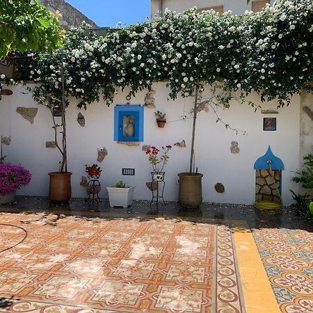 Bed&Breakfast Sole Azzurro Custonaci Esterno foto