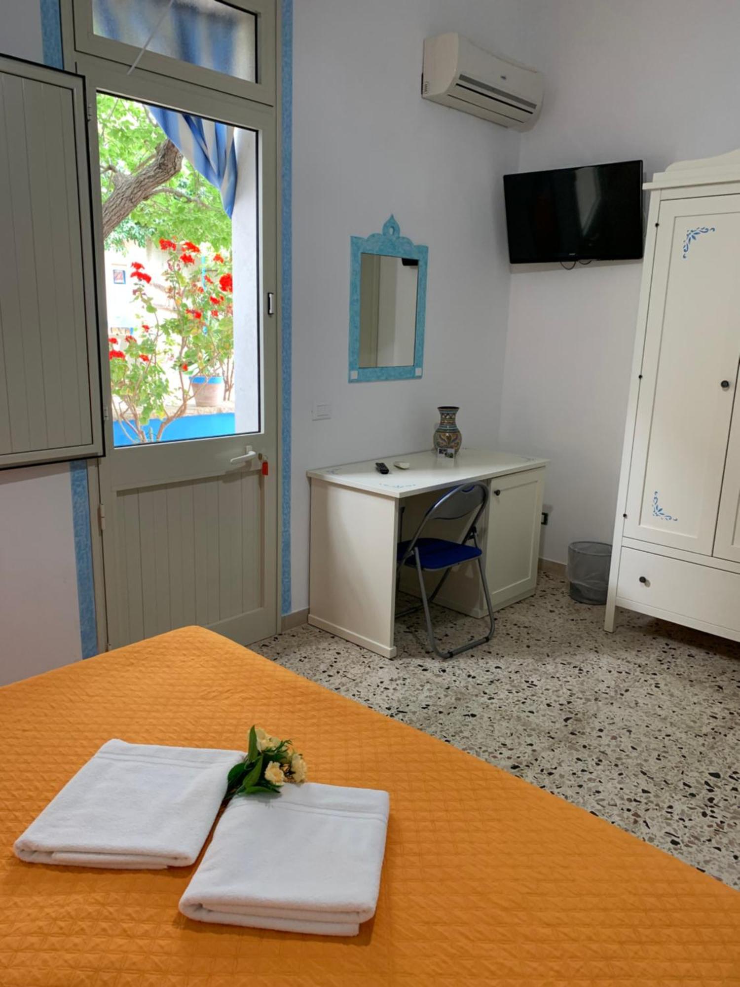 Bed&Breakfast Sole Azzurro Custonaci Esterno foto